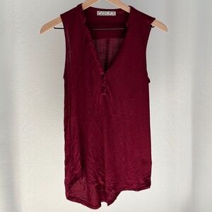 Women's Chloe K Burgundy High Low Split Neckline Sleeveless Blouse  (S)